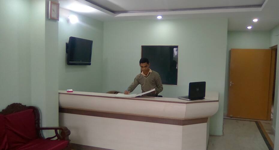 Hotel R A Residency, Bodhgaya 4